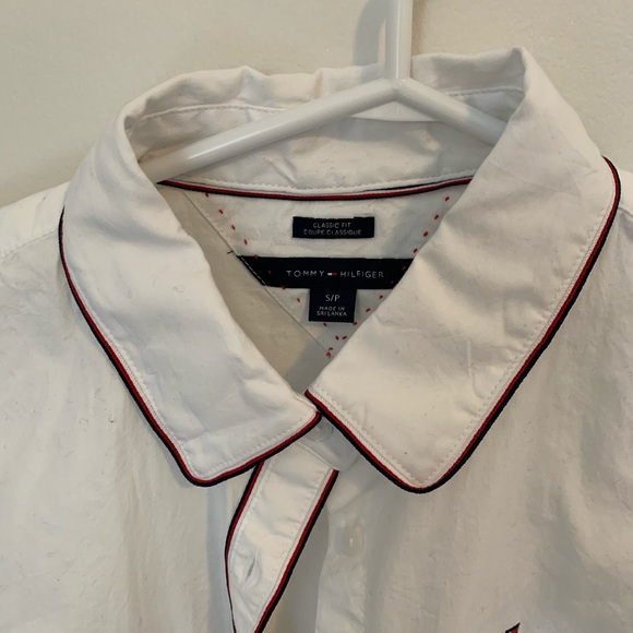🤩 3 for $20 / Tommy Hilfiger White Long Sleeve button up - Picture 3 of 6